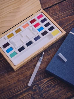 Coffret aquarelle en bois