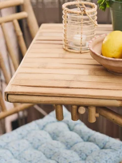 Table de balcon suspendue