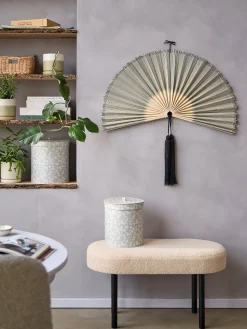 Éventail décoratif