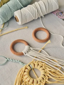 Anneaux en bois pour l’artisanat