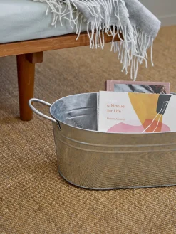 Bassine avec poignée
