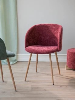 Chaise en tissu bouclette