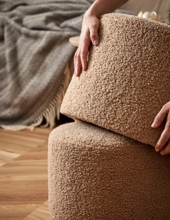 Pouf en tissu tout doux